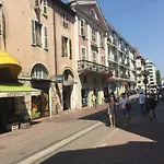 Charmant Appartement Annecy Appartement *